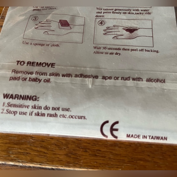 Elegant Henna Floral Temporary Foot Tattoo - Picture 4 of 4